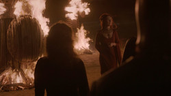 extant_GameOfThrones_2x01-TheNorthRemembers_2556