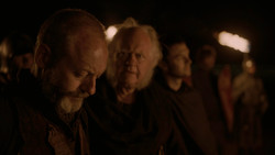 extant_GameOfThrones_2x01-TheNorthRemembers_2571