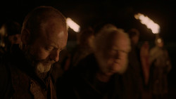 extant_GameOfThrones_2x01-TheNorthRemembers_2574