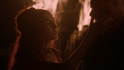 extant_GameOfThrones_2x01-TheNorthRemembers_2622
