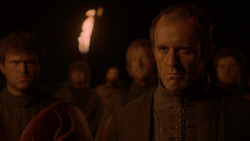 extant_GameOfThrones_2x01-TheNorthRemembers_2695