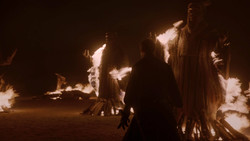 extant_GameOfThrones_2x01-TheNorthRemembers_2723
