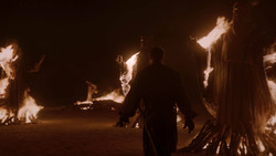 extant_GameOfThrones_2x01-TheNorthRemembers_2724