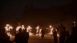 extant_GameOfThrones_2x01-TheNorthRemembers_2730