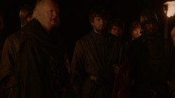 extant_GameOfThrones_2x01-TheNorthRemembers_2738