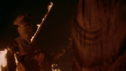 extant_GameOfThrones_2x01-TheNorthRemembers_2753