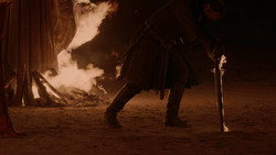 extant_GameOfThrones_2x01-TheNorthRemembers_2763