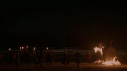 extant_GameOfThrones_2x01-TheNorthRemembers_2810