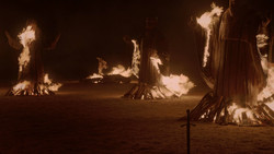 extant_GameOfThrones_2x01-TheNorthRemembers_2825