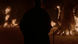 extant_GameOfThrones_2x01-TheNorthRemembers_2832