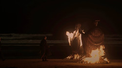 extant_GameOfThrones_2x01-TheNorthRemembers_2835
