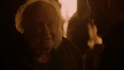 extant_GameOfThrones_2x01-TheNorthRemembers_2845