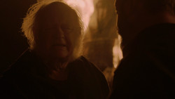 extant_GameOfThrones_2x01-TheNorthRemembers_2858
