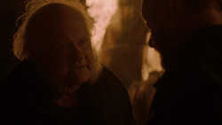 extant_GameOfThrones_2x01-TheNorthRemembers_2877