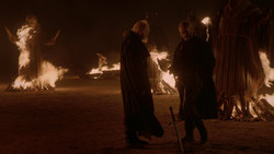 extant_GameOfThrones_2x01-TheNorthRemembers_2887