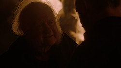extant_GameOfThrones_2x01-TheNorthRemembers_2907