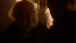 extant_GameOfThrones_2x01-TheNorthRemembers_2909
