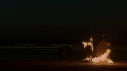 extant_GameOfThrones_2x01-TheNorthRemembers_2915