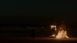 extant_GameOfThrones_2x01-TheNorthRemembers_2920