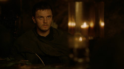 extant_GameOfThrones_2x01-TheNorthRemembers_2941