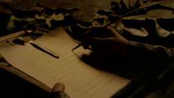 extant_GameOfThrones_2x01-TheNorthRemembers_2954