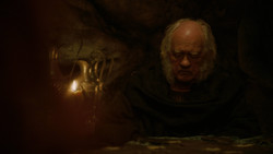 extant_GameOfThrones_2x01-TheNorthRemembers_2970