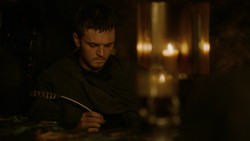 extant_GameOfThrones_2x01-TheNorthRemembers_2984