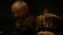 extant_GameOfThrones_2x01-TheNorthRemembers_2993