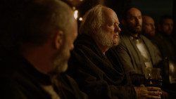 extant_GameOfThrones_2x01-TheNorthRemembers_2997