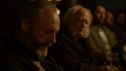 extant_GameOfThrones_2x01-TheNorthRemembers_3054