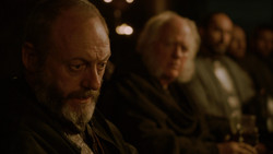 extant_GameOfThrones_2x01-TheNorthRemembers_3057
