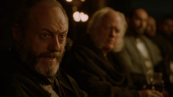 extant_GameOfThrones_2x01-TheNorthRemembers_3058