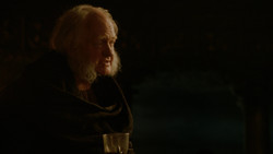 extant_GameOfThrones_2x01-TheNorthRemembers_3151