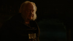 extant_GameOfThrones_2x01-TheNorthRemembers_3152