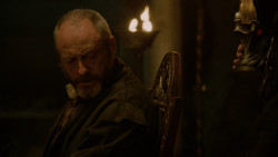 extant_GameOfThrones_2x01-TheNorthRemembers_3155