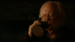 extant_GameOfThrones_2x01-TheNorthRemembers_3178