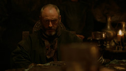 extant_GameOfThrones_2x01-TheNorthRemembers_3193