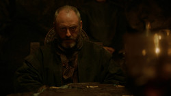 extant_GameOfThrones_2x01-TheNorthRemembers_3194