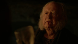 extant_GameOfThrones_2x01-TheNorthRemembers_3229