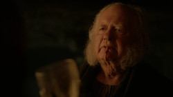 extant_GameOfThrones_2x01-TheNorthRemembers_3230