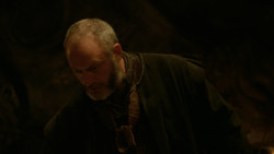 extant_GameOfThrones_2x01-TheNorthRemembers_3247
