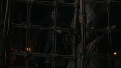 extant_GameOfThrones_2x01-TheNorthRemembers_3317