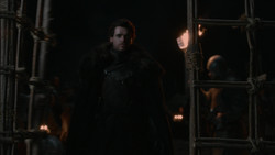 extant_GameOfThrones_2x01-TheNorthRemembers_3320