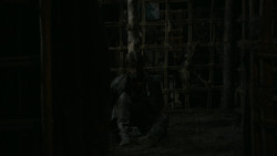 extant_GameOfThrones_2x01-TheNorthRemembers_3329