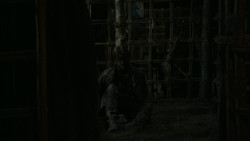 extant_GameOfThrones_2x01-TheNorthRemembers_3333
