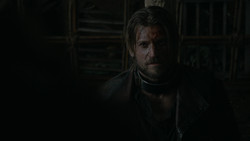 extant_GameOfThrones_2x01-TheNorthRemembers_3350