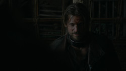 extant_GameOfThrones_2x01-TheNorthRemembers_3354