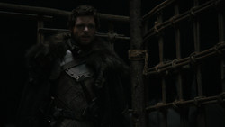 extant_GameOfThrones_2x01-TheNorthRemembers_3366