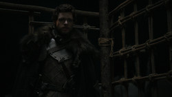 extant_GameOfThrones_2x01-TheNorthRemembers_3371