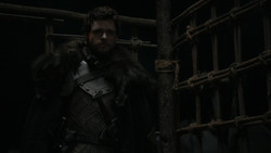 extant_GameOfThrones_2x01-TheNorthRemembers_3373